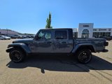New 2025 Jeep Gladiator Sport image 2