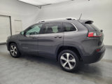 Used 2020 Jeep Cherokee Limited image 3
