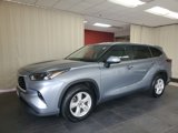 Certified 2023 Toyota Highlander LE image 2