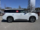 Used 2025 INFINITI QX80 Sensory image 2