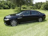 Used 2020 Lincoln Continental AWD w/ Premium Package image 2