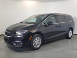New 2026 Chrysler Pacifica Select image 3