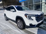 Used 2024 GMC Terrain SLT image 3