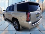 Used 2017 GMC Yukon SLT w/ Premium Edition image 6