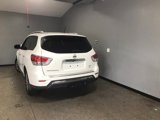 Used 2014 Nissan Pathfinder SL w/ Trailer Tow Package image 4