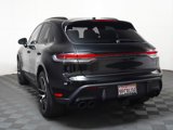 Certified 2025 Porsche Macan image 3