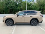 New 2025 Lexus LX 700h Overtrail image 4