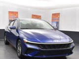 Used 2024 Hyundai Elantra SEL image 2
