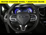 New 2025 Chrysler Pacifica Select image 3