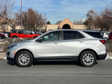 Used 2022 Chevrolet Equinox LT image 2
