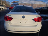 Used 2013 Volkswagen Passat TDI SE image 5