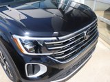 New 2025 Volkswagen Atlas SEL image 3