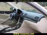 Used 2014 Volkswagen Passat 1.8T SEL Premium image 6