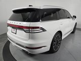 New 2025 Lincoln Aviator Black Label image 3