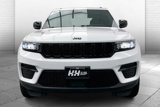 Used 2025 Jeep Grand Cherokee Altitude image 2