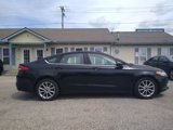 Used 2017 Ford Fusion SE w/ Fusion SE Technology Package image 5
