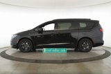 Used 2025 Chrysler Pacifica Premium image 6