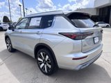 New 2025 Mitsubishi Outlander SEL image 5