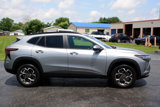 Used 2025 Chevrolet Trax LT image 3