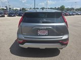 Used 2023 Kia Niro LX image 4