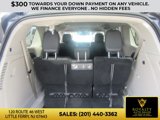 Used 2021 Chrysler Pacifica Touring-L image 6