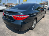 Used 2017 Toyota Camry SE image 4