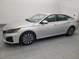 Used 2023 Nissan Altima 2.5 SV image 2