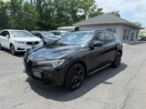 Used 2022 Alfa Romeo Stelvio Veloce image 3