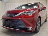 New 2025 Toyota Sienna Platinum image 3