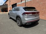 Used 2024 Volkswagen Atlas Cross Sport SEL R-Line image 5