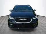 New 2026 Chrysler Pacifica Pinnacle image 2