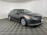 Used 2018 Toyota Camry LE image 3