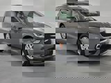 Used 2022 Chrysler Pacifica Touring-L image 2