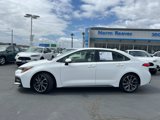 Used 2022 Toyota Corolla SE image 2
