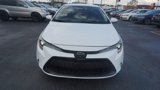 Used 2020 Toyota Corolla LE image 2