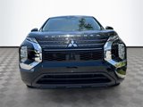 New 2025 Mitsubishi Outlander ES image 2