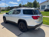 Used 2019 GMC Acadia SLT image 3