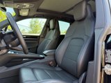 Used 2025 Porsche Macan Electric image 5