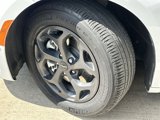 Used 2023 Chrysler Pacifica Touring-L w/ S Appearance Package image 2