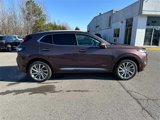 New 2025 Buick Envision Avenir image 3
