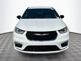 New 2026 Chrysler Pacifica Select image 2