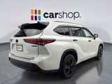 Used 2024 Toyota Highlander XLE image 5