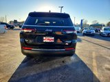 Used 2023 Jeep Grand Cherokee L Laredo image 4
