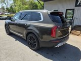 Used 2022 Kia Telluride SX w/ SX Prestige Package image 2