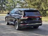 New 2025 Lincoln Aviator AWD image 5