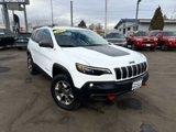 Used 2019 Jeep Cherokee Trailhawk image 2