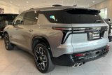New 2025 Chevrolet Traverse High Country w/ LPO, Floor Liner Package image 6