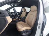 Used 2025 Porsche Cayenne image 5