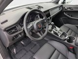 New 2026 Porsche Macan GTS image 4
