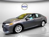 Used 2019 Toyota Camry XLE image 3